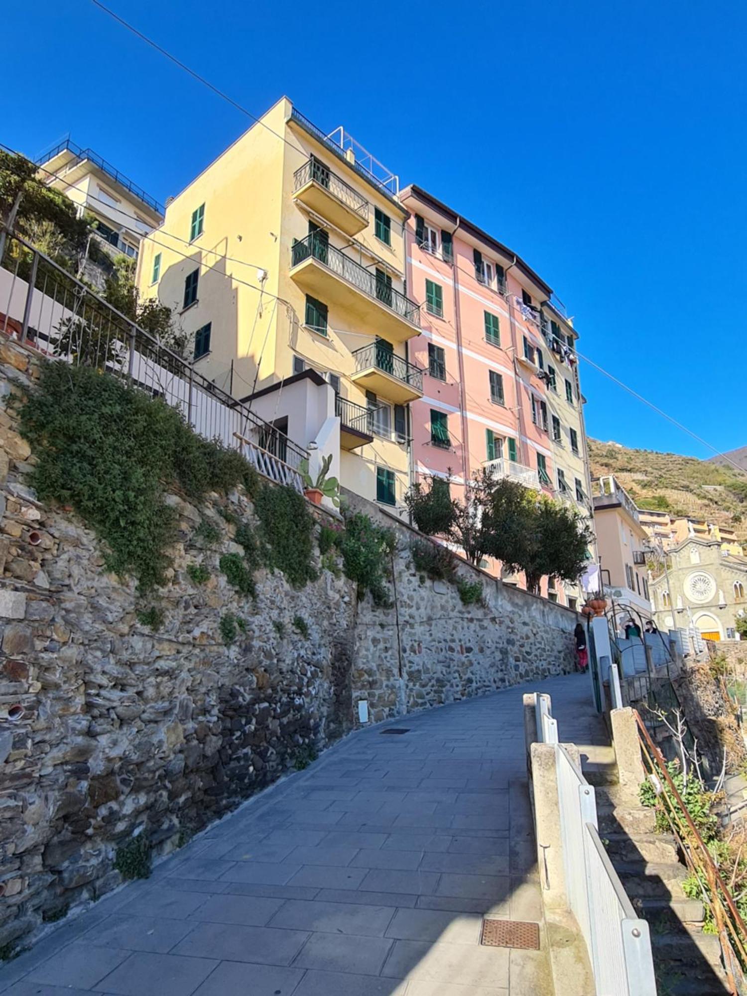 Casa San Giovanni: : vista mare, balcone, free park. Riomaggiore Esterno foto